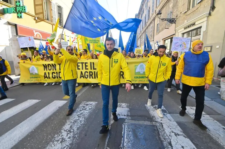 La manifestazione di Coldiretti a Parma contro il cibo sintetico