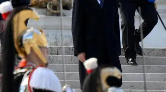 Il presidente della Repubblica Sergio Mattarella, durante la Giornata dell'unita' nazionale, della Costituzione, dell'inno e della bandiera all'Altare della Patria, Roma, 17 marzo 2025. ANSA/ETTORE FERRARI