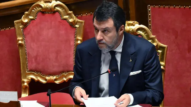 Il vicepremier e ministro delle Infrastrutture e dei Trasporti, Matteo Salvini, durante il question time al Senato, Roma, 13 marzo 2025. ANSA/ETTORE FERRARI