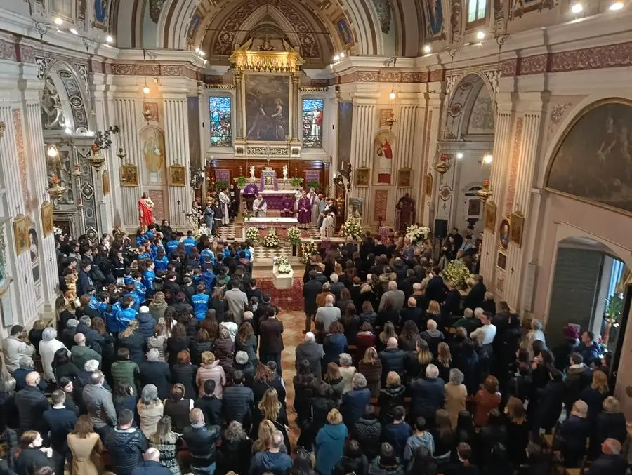 I funerali a Rezzato di Lorenzo Bertocchi