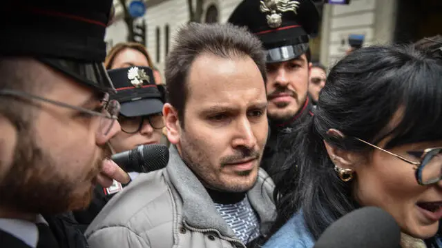 Andrea Sempio esce dalla caserma dei Carabinieri Montebello di via Vincenzo Monti accompagnato dai suoi avvocati, Milano 13 Marzo 2025 ANSA/MATTEO CORNER