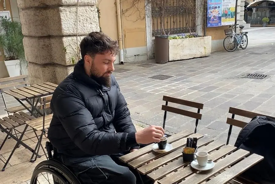 Desenzano: il reportage su accessibilità e barriere architettoniche