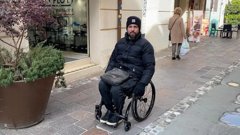 Desenzano: il reportage su accessibilità e barriere architettoniche