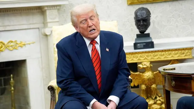 epa11961717 US President Donald Trump reacts during his meeting with NATO Secretary General Mark Rutte in the Oval Office of the White House in Washington, DC, USA, 13 March 2025. EPA/YURI GRIPAS / POOL