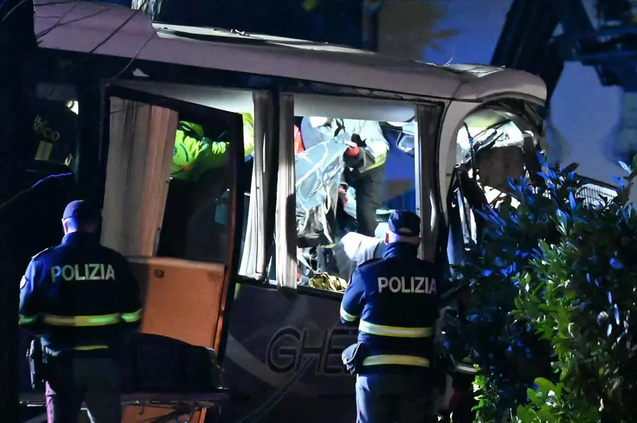 CRONACA BRESCIA VIA ORZINUOVI INCIDENTE MORTALE REDAZIONE CRONACA 20-03-2025 GABRIELE STRADA NEW EDEN GROUP