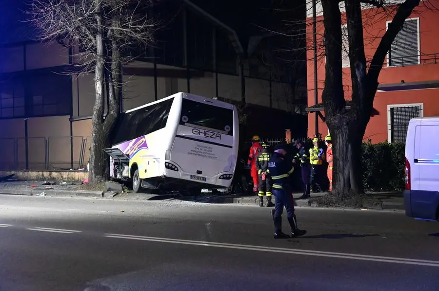 CRONACA BRESCIA VIA ORZINUOVI INCIDENTE MORTALE REDAZIONE CRONACA 20-03-2025 GABRIELE STRADA NEW EDEN GROUP