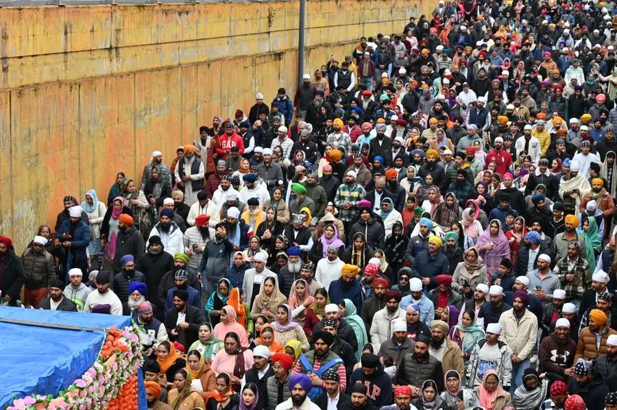 I fedeli sikh in corteo a Brescia per festeggiare il Khalsa Panth