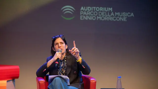 La Segretaria del PD Elly Schlein partecipa alla presentazione del libro di Cecilia D'Elia durante l'evento "Libri come", presso l'auditorium parco della musica. Roma 23 marzo 2025. ANSA / Federico Perruolo
