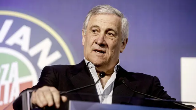 Il ministro degli esteri Antonio Tajani partecipa all’iniziativa nazionale dal titolo "Forza Europa - Giovani per la libertà, verso il futuro" a Milano, 23 marzo 2025. ANSA/MOURAD BALTI TOUATI