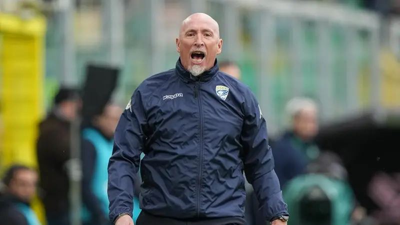 L'allenatore del Brescia Rolando Maran - Foto New Reporter © www.giornaledibrescia.it