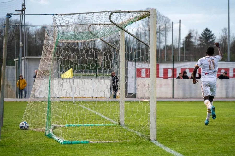 Promozione, Pavonese-Rezzato 3-1