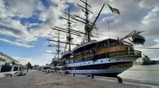 La nave Amerigo Vespucci attraccata nel porto di Alessandria d'Egitto, dove stamattina si tiene una "Welcome Ceremony" da parte delle autorità egiziane a Alessandria d'Egitto, 13 febbraio 2025. ANSA/Rodolfo Calò