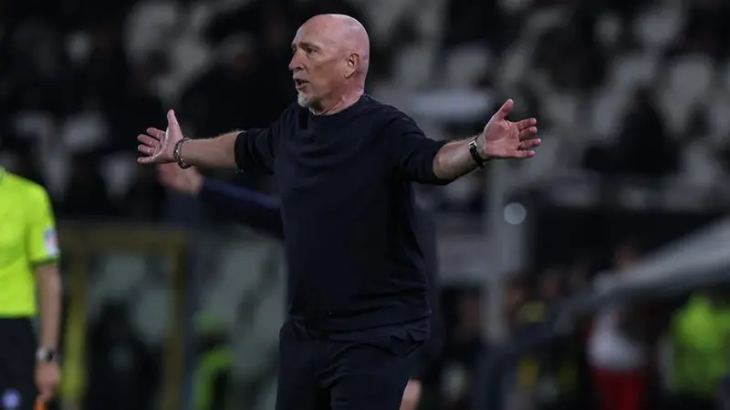 Rolando Maran a bordocampo al Picco - Foto New Reporter Nicoli © www.giornaledibrescia.it