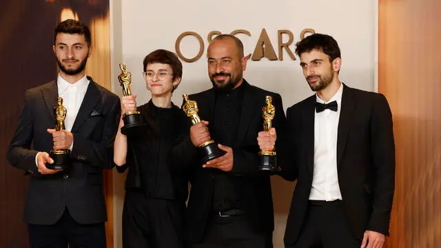 epa11936827 (L-R) Basel Adra, Rachel Szor, Hamdan Ballal and Yuval Abraham, winners of the Best Documentary Feature Film for “No Other Landâ€, pose in the press room during the 97th annual Academy Awards ceremony at the Dolby Theatre in the Hollywood neighborhood of Los Angeles, California, USA, 02 March 2025. EPA/CAROLINE BREHMAN
