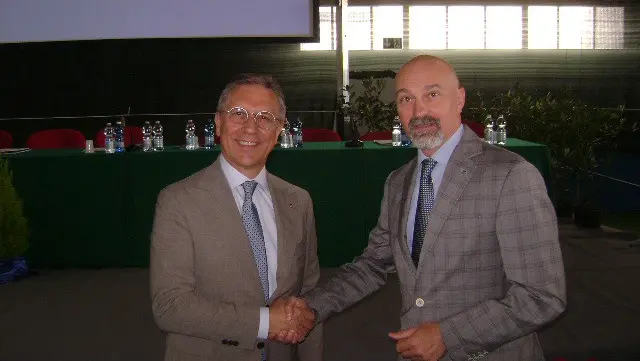 Il presidente Vittorino Lanza e il direttore Giovanni Decio - © www.giornaledibrescia.it