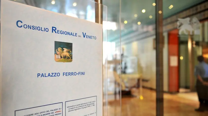 VENEZIA 26.06.2015.FOTOATTUALITA' . PALAZZO FERRO FINI. INSEDIAMENTO NUOVO CONSIGLIO REGIONALE DEL VENETO. NELLA FOTO: