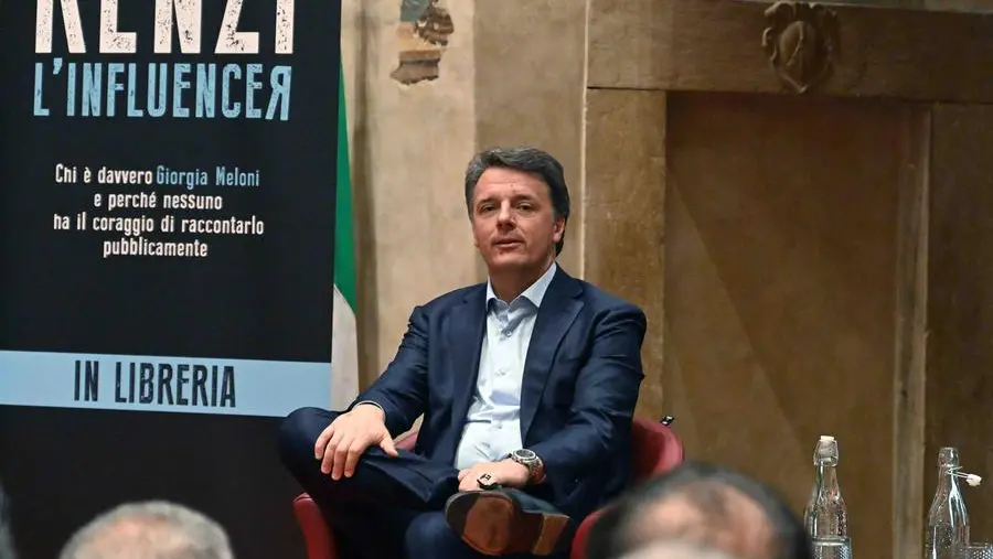 Matteo Renzi a Castenedolo - Marco Ortogni/Neg © www.giornaledibrescia.it