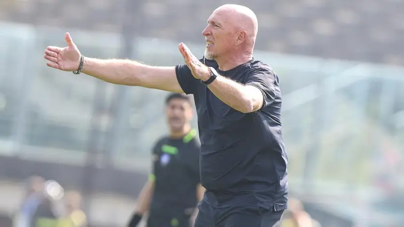 Rolando Maran, tecnico delle rondinelle - Foto New Reporter Nicoli © www.giornaledibrescia.it