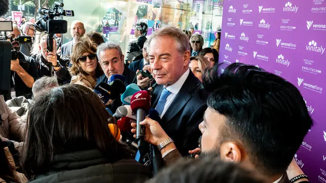 Adolfo Urso ministro delle Imprese e del Made in Italy Vinitaly,fiera, Verona 06/04/2025 (FIN) Economia e finanza ANSA/GIORGIO MARCHIORI