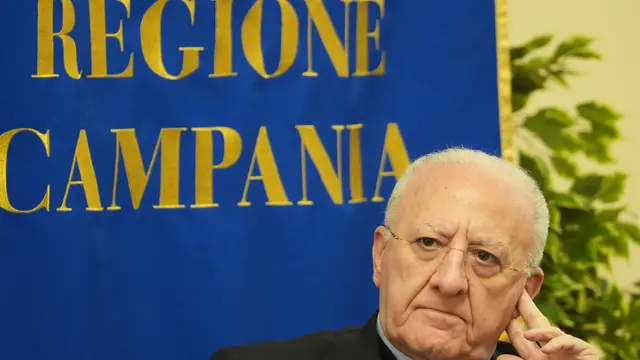 in un momento della conferenza, alla Regione Campania, stampa di presentazione del progetto della nuova sede RAI di Napoli. Napoli 8 Aprile 2025. ANSA/CESARE ABBATE/Vincenzo De Luca