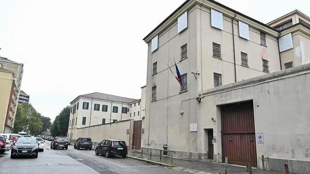 iniziativa "Estate in carcere" dei Radicali,visita delegazione al carcere minorile Ferrante Aporti, guidata da Sergio Rovasio,componente del Consiglio Generale del Partito Radicale e presidente dell'Associazione Marco Pannella di Torino,dal garante regionale dei detenuti, Mellano, Torino,15 agosto 2024 ANSA/ALESSANDRO DI MARCO