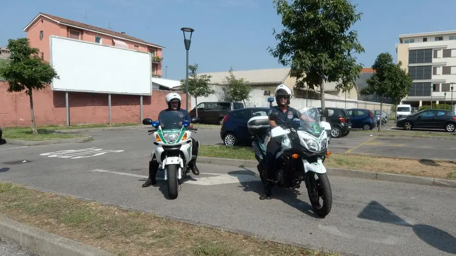 Pattuglie Polizia locale in città © www.giornaledibrescia.it