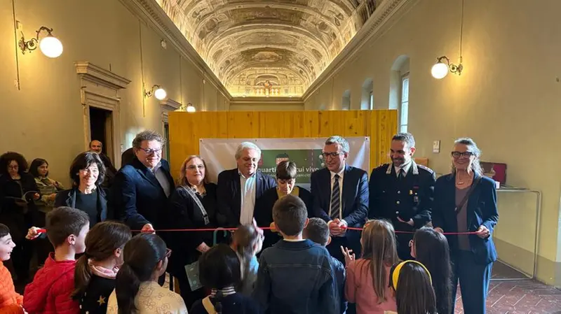 Inaugurata la mostra dedicata ai quartieri