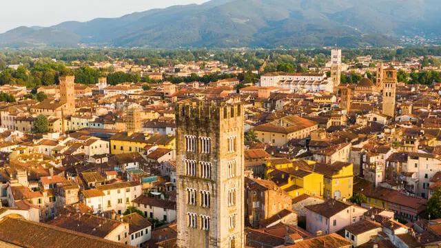 View of the medieval town of Lucca, art city named " town of 100 church", enclosed into the circle of the sixteenth-century walls which numerous ancient towers, the last day of the lockdown phase 2 emergency period aimed to conserve low spread level of Covid-19 coronavirus and open more free circulation of people. Although the scenery of the Italian squares and monuments remain fascinating, Lucca, Italy, 17 May 2020. (ANSA foto Fabio Muzzi)