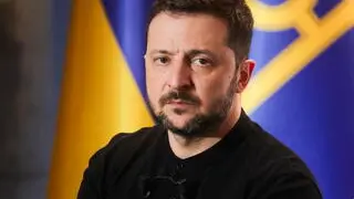 epa11992187 Ukrainian President Volodymyr Zelensky answers journalists' questions during a press conference at France Television headquarters in Paris, France, 27 March 2025. Ukrainian President Volodymyr Zelensky gives a press conference after participating in the 'Coalition of the Willing' summit on peace and security for Ukraine, hosted by French President Emmanuel Macron with European and international leaders at the Elysee Palace. EPA/TERESA SUAREZ