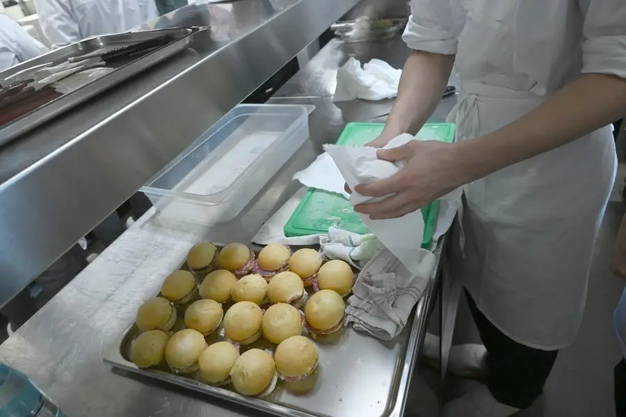 Chef per una notte 2025, serata finale: studenti in cucina
