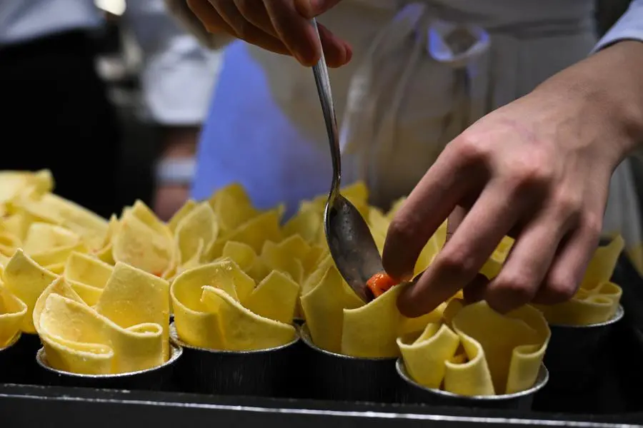 Chef per una notte 2025, serata finale: studenti in cucina