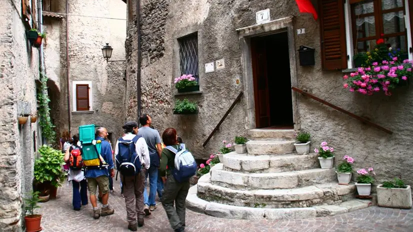 Passeggiando per meravigliose località - © www.giornaledibrescia.it