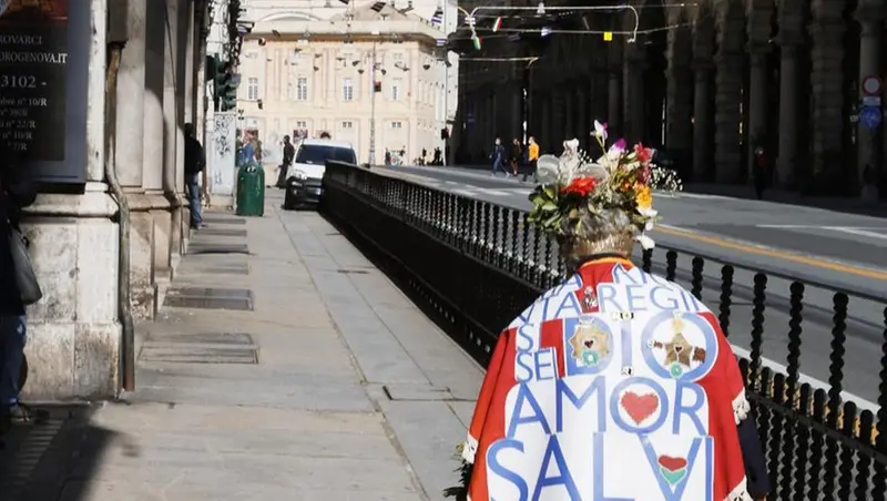 Melina Riccio per le strade di Genova - Foto instagram