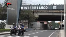 Pattuglia di Carabinieri in moto a Misterbianco