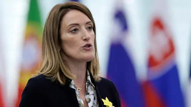 epa12004776 European Parliament President, Roberta Metsola, speaks during a debate on 'Progress in the UN-led efforts for the resumption of negotiations towards a solution to the Cyprus problem' at the European Parliament in Strasbourg, France, 02 April 2025. The EU Parliament's session runs from 31 March to 03 April 2025. EPA/RONALD WITTEK