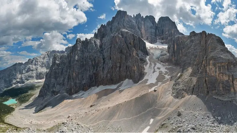 Il ghiacciaio occidentale del Sorapiss, sulle Dolomiti ampezzane