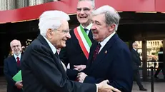 Il Presidente della Repubblica Sergio Mattarella, in occasione del 25 aprile, al Teatro Nazionale Ivo Chiesa, per l'orazione ufficiale e presenziare allo spettacolo teatrale 'D'Oro - Il sesto senso partigiano'. Genova, 25 aprile 2025. ANSA/LUCA ZENNARO