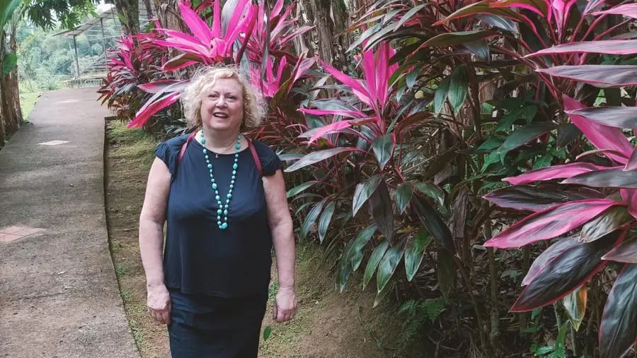 La docente Paola Bellandi in Martinica © www.giornaledibrescia.it