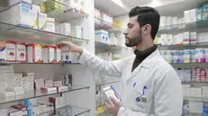 Un farmacista