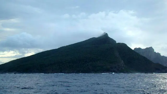 epa08502200 An undated handout photo made available by Taiwan Coast Guard Administration on 22 June 2020 shows Diaoyu Islands in the East Pacific Ocean. On 22 June 2020, Japan's Ishigaki City Council changed the name of Diaoyu Islands (called Senkaku in Japan) from Tonoshiro to Tonoshiro Senkaku. Taiwan's Foreign Ministry protested the name change, calling it invalid. The Diaoyu Islands are claimed by China, Taiwan and Japan. EPA/TAIWAN COAST GUARD ADMINISTRATION / HO **BEST QUALITY AVAILABLE** HANDOUT EDITORIAL USE ONLY/NO SALES