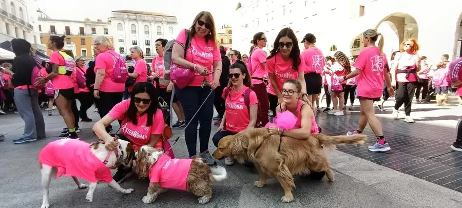 A Brescia si corre la Strawoman