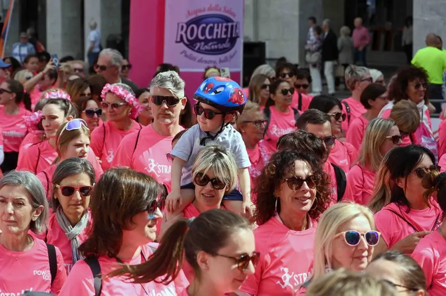 A Brescia si corre la Strawoman