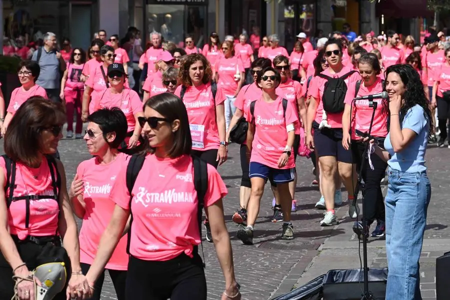 A Brescia si corre la Strawoman
