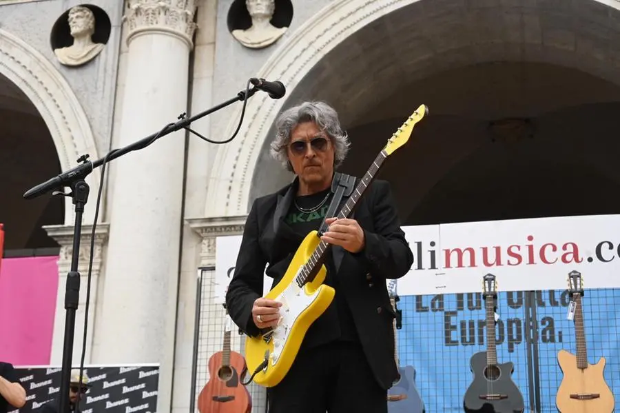 Mille chitarre in piazza 2025