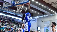 Basket, gli scatti di Sassari-Germani