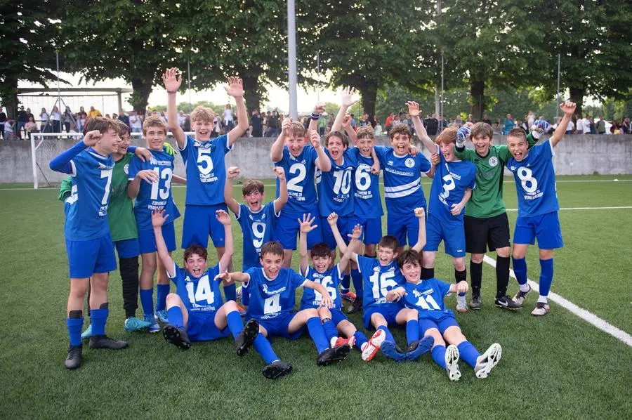 SPORT CALCIO PALAZZOLO SULL’OGLIO SPORT GIOVANI COPPA BRESCIA FINALI ESORDIENTI PREMIAZIONI NELLA FOTO VEROLESE VINCITORI ESORDIENTI U13 04-05-2025 PIERPAOLO PAPETTI AGENZIA NEWREPORTER