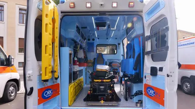 Interno ambulanza
