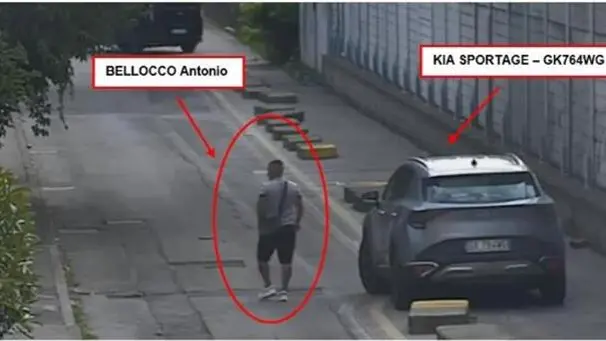 Antonio Bellocco arriva a casa sua in via Genova a Pioltello il 23 luglio 2024, in una foto agli atti dell'inchiesta. ANSA (npk)