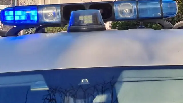 Auto polizia generica ad Ancona