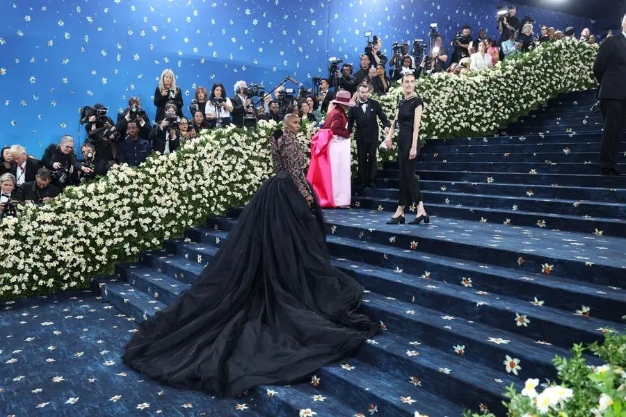 Met Gala 2025, le star sul red carpet